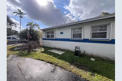 9950 SW 35th Ter, Miami, FL 33165 - Photo 5