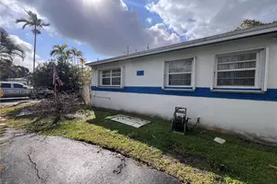 9950 SW 35th Terrace, Miami, FL 33165 - Photo 5