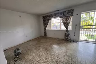 9950 SW 35th Terrace, Miami, FL 33165 - Photo 11