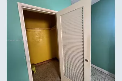 9950 SW 35th Ter, Miami, FL 33165 - Photo 25