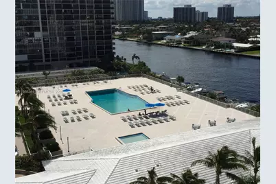 1985 S Ocean Dr #10A, Hallandale Beach, FL 33009 - Photo 11