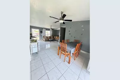 9770 SW 210th St, Cutler Bay, FL 33189 - Photo 9