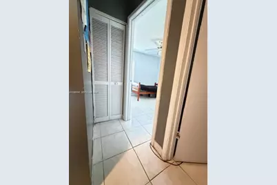 9770 SW 210th St, Cutler Bay, FL 33189 - Photo 17