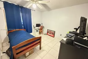 9770 SW 210th St, Cutler Bay, FL 33189 - Photo 23