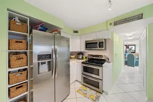 355 E Ocean Dr, Hutchinson Island, FL 34949 - Photo 9