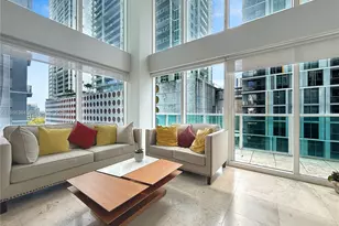 41 SE 5th St, Miami, FL 33131 - Photo 1