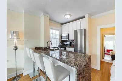 1611 Michigan Ave #10, Miami Beach, FL 33139 - Photo 7