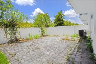846 SE 19th St, Homestead, FL 33034 - Photo 15