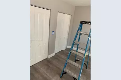 40 Olive Dr #1, Hialeah, FL 33010 - Photo 5