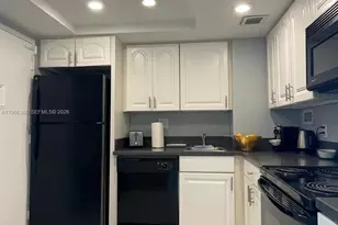 3180 S Ocean Dr, Hallandale Beach, FL 33009 - Photo 17