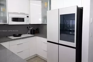 3675 N Country Club Dr, Aventura, FL 33180 - Photo 7