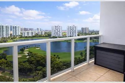 3675 N Country Club Dr #2305, Aventura, FL 33180 - Photo 3