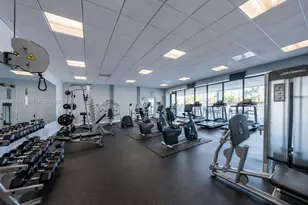 3675 N Country Club Dr, Aventura, FL 33180 - Photo 17