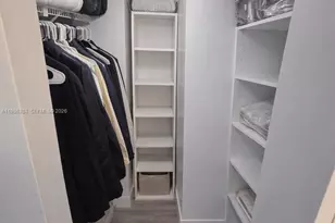 3675 N Country Club Dr, Aventura, FL 33180 - Photo 11