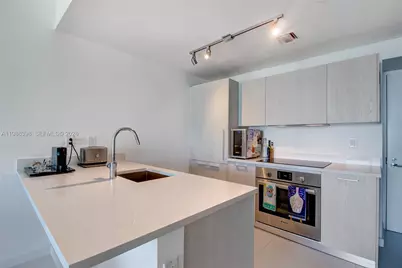 501 NE 31st St #1502, Miami, FL 33137 - Photo 5