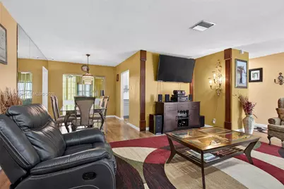 6719 NW 70th Ct, Tamarac, FL 33321 - Photo 17