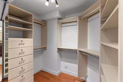 3600 Mystic Pointe Dr #310, Aventura, FL 33180 - Photo 9