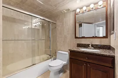 3600 Mystic Pointe Dr #310, Aventura, FL 33180 - Photo 19