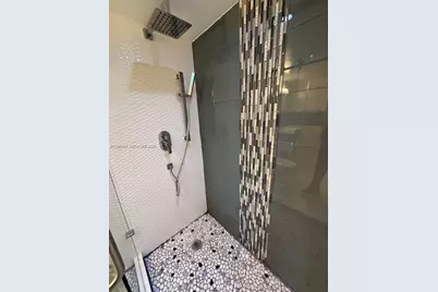 3600 NE 170th St #407, North Miami Beach, FL 33160 - Photo 33