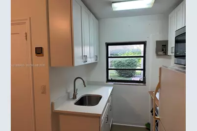 340 Mendoza Ave #2, Miami, FL 33134 - Photo 5