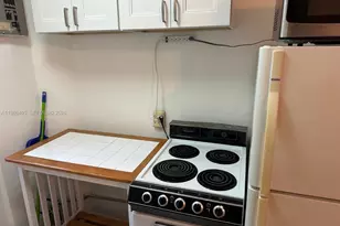 340 Mendoza Ave, Miami, FL 33134 - Photo 7