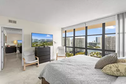 18181 NE 31st Ct #PH07, Aventura, FL 33160 - Photo 5