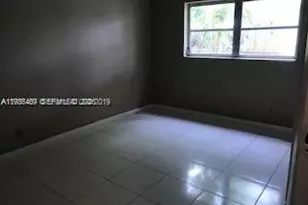 6802 SW 18th Ct, North Lauderdale, FL 33068 - Photo 9