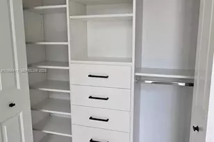 347 N New River Dr, Fort Lauderdale, FL 33301 - Photo 15