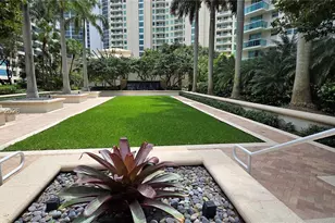 347 N New River Dr, Fort Lauderdale, FL 33301 - Photo 25