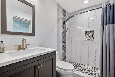 217 SE 5th St, Dania Beach, FL 33004 - Photo 15