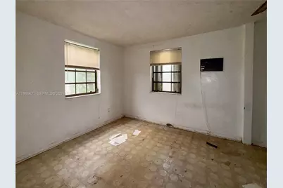 11430 SW 41st Ter, Miami, FL 33165 - Photo 7