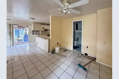 11430 SW 41st Ter, Miami, FL 33165 - Photo 15