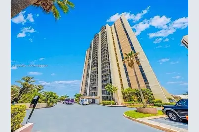 20301 W Country Club Dr #1023, Aventura, FL 33180 - Photo 17