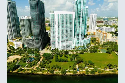 1800 N Bayshore Dr #1412, Miami, FL 33132 - Photo 29