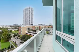 1900 N Bayshore Dr, Miami, FL 33132 - Photo 27