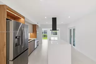 323 NW 104th Terrace, Miami, FL 33150 - Photo 13