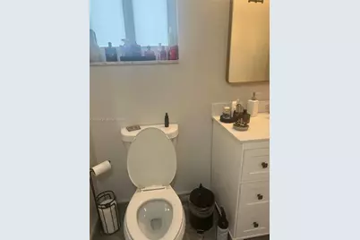 8221 NW 14th St, Plantation, FL 33322 - Photo 5