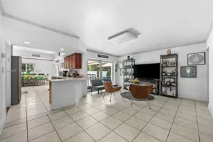 4306 Johnson St, Hollywood, FL 33021 - Photo 9