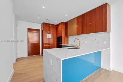 2678 Tigertail Ave #1209, Miami, FL 33133 - Photo 5