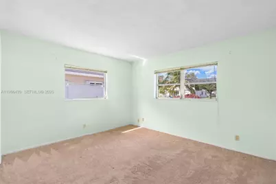 815 SW 50th Ter, Margate, FL 33068 - Photo 19