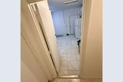 10025 SW 16th St, Pembroke Pines, FL 33025 - Photo 17