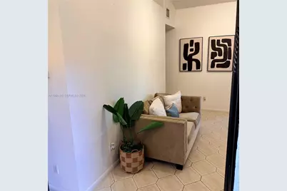 10025 SW 16th St, Pembroke Pines, FL 33025 - Photo 3