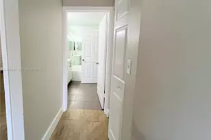 14136 SW 149th Pl, Miami, FL 33196 - Photo 13