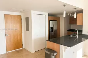 350 S Miami Ave, Miami, FL 33130 - Photo 11