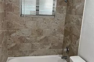 180 NE 71st St, Miami, FL 33138 - Photo 9