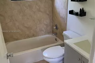 180 NE 71st St, Miami, FL 33138 - Photo 9