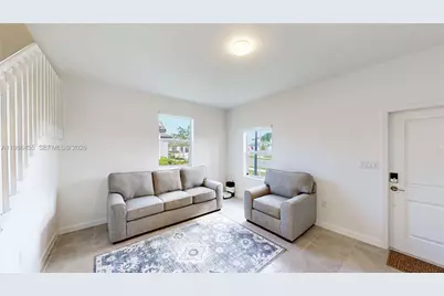 2333 SE 28th Ct, Homestead, FL 33035 - Photo 7