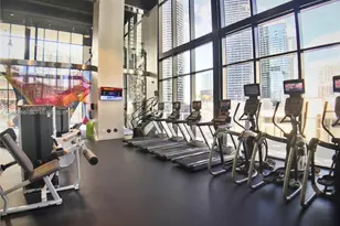 1010 Brickell Ave, Miami, FL 33131 - Photo 9