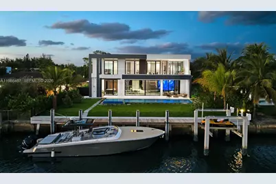 493 Holiday Dr, Hallandale Beach, FL 33009 - Photo 3