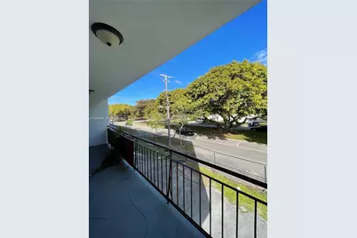 13685 NE 10th Ave #210, North Miami, FL 33161 - Photo 9